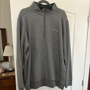 Columbia Men's Gray Sweater